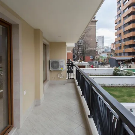 Modern And Bright Near Center - Free Parking Hotel apartamentowy Sofia