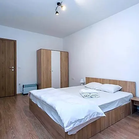 Modern And Bright Near Center - Free Parking 아파트호텔 소피아